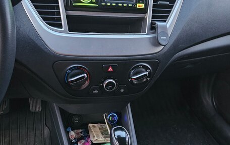 Hyundai Solaris II рестайлинг, 2020 год, 965 000 рублей, 13 фотография