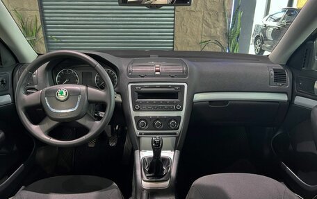 Skoda Octavia, 2010 год, 880 000 рублей, 15 фотография
