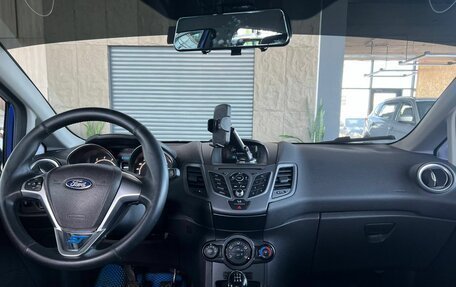 Ford Fiesta, 2015 год, 950 000 рублей, 11 фотография