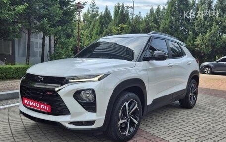 Chevrolet TrailBlazer, 2022 год, 1 730 000 рублей, 2 фотография