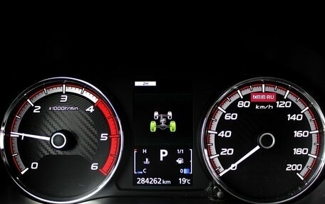 Mitsubishi L200 IV рестайлинг, 2019 год, 2 250 000 рублей, 11 фотография
