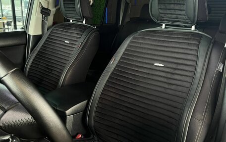 Toyota Land Cruiser Prado 150 рестайлинг 2, 2014 год, 3 120 000 рублей, 25 фотография