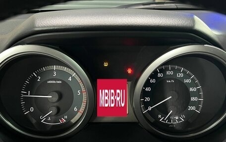 Toyota Land Cruiser Prado 150 рестайлинг 2, 2014 год, 3 120 000 рублей, 20 фотография