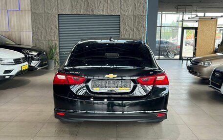 Chevrolet Malibu IX, 2018 год, 1 560 000 рублей, 6 фотография