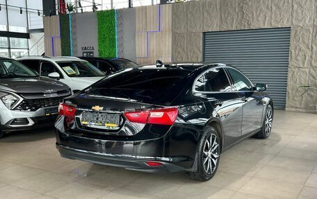 Chevrolet Malibu IX, 2018 год, 1 560 000 рублей, 5 фотография