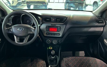 KIA Rio III рестайлинг, 2013 год, 735 000 рублей, 16 фотография