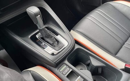 Honda Vezel, 2023 год, 1 726 000 рублей, 17 фотография