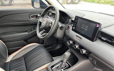Honda Vezel, 2023 год, 1 726 000 рублей, 14 фотография