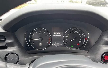 Honda Vezel, 2023 год, 1 726 000 рублей, 12 фотография