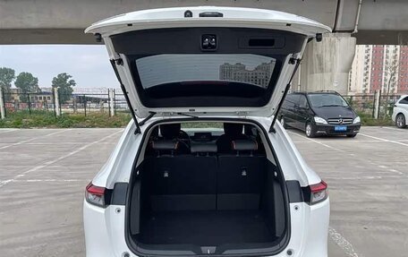 Honda Vezel, 2023 год, 1 726 000 рублей, 25 фотография