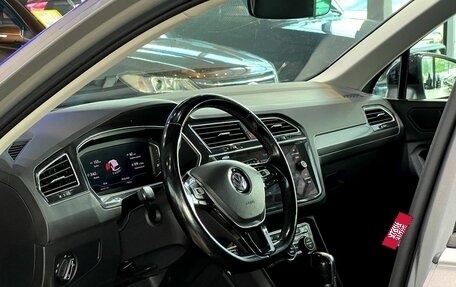 Volkswagen Tiguan II, 2019 год, 2 650 000 рублей, 11 фотография