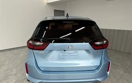 Honda Fit, 2021 год, 1 400 000 рублей, 5 фотография