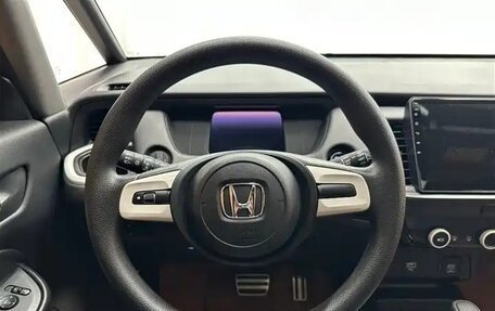 Honda Fit, 2021 год, 1 400 000 рублей, 13 фотография