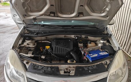 Renault Sandero I, 2012 год, 880 000 рублей, 3 фотография