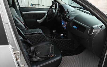 Renault Sandero I, 2012 год, 880 000 рублей, 8 фотография