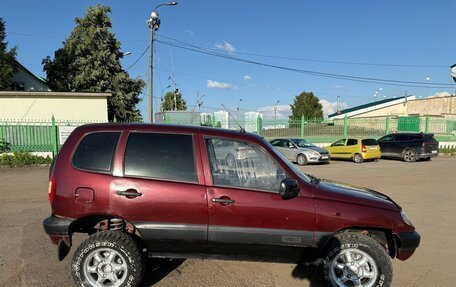 Chevrolet Niva I рестайлинг, 2004 год, 150 000 рублей, 4 фотография