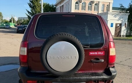 Chevrolet Niva I рестайлинг, 2004 год, 150 000 рублей, 3 фотография