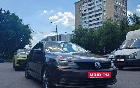 Volkswagen Jetta VI, 2015 год, 1 199 000 рублей, 2 фотография