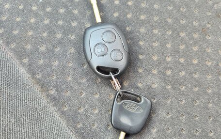 Ford Focus IV, 2004 год, 195 000 рублей, 12 фотография
