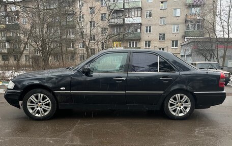Mercedes-Benz C-Класс, 1993 год, 150 000 рублей, 3 фотография