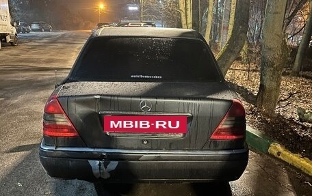 Mercedes-Benz C-Класс, 1993 год, 150 000 рублей, 5 фотография