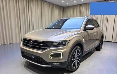 Volkswagen T-Roc I, 2022 год, 1 791 000 рублей, 1 фотография