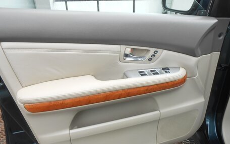 Lexus RX II рестайлинг, 2004 год, 1 220 000 рублей, 10 фотография