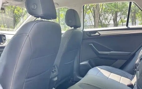 Volkswagen T-Roc I, 2022 год, 1 770 000 рублей, 8 фотография