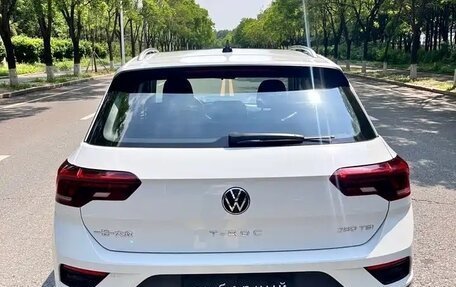 Volkswagen T-Roc I, 2022 год, 1 770 000 рублей, 5 фотография
