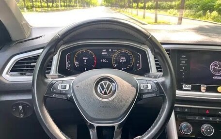 Volkswagen T-Roc I, 2022 год, 1 770 000 рублей, 11 фотография
