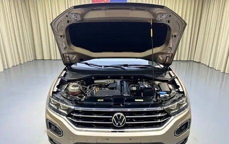 Volkswagen T-Roc I, 2022 год, 1 791 000 рублей, 15 фотография