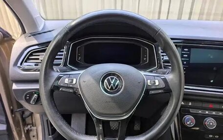 Volkswagen T-Roc I, 2022 год, 1 791 000 рублей, 14 фотография