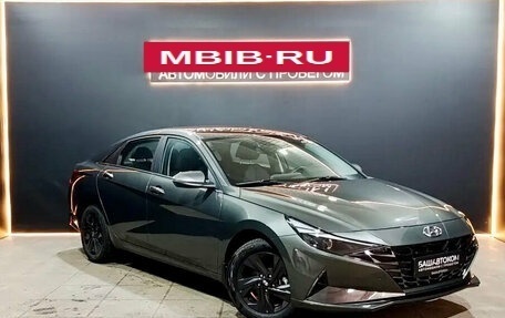 Hyundai Elantra, 2022 год, 1 999 000 рублей, 3 фотография