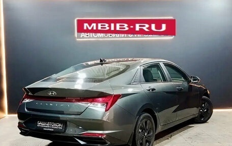 Hyundai Elantra, 2022 год, 1 999 000 рублей, 4 фотография