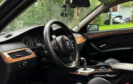 BMW 5 серия, 2005 год, 700 000 рублей, 12 фотография