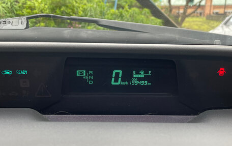 Toyota Prius, 2010 год, 690 000 рублей, 12 фотография