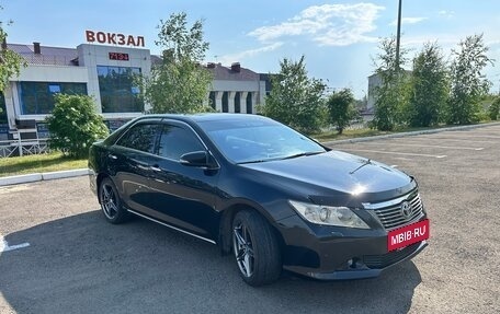 Toyota Camry, 2011 год, 1 800 000 рублей, 11 фотография