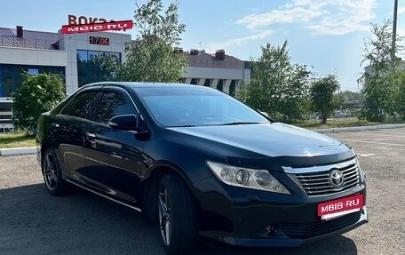 Toyota Camry, 2011 год, 1 800 000 рублей, 12 фотография