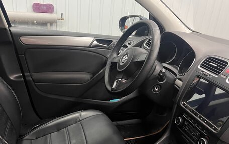 Volkswagen Golf VI, 2011 год, 900 000 рублей, 3 фотография