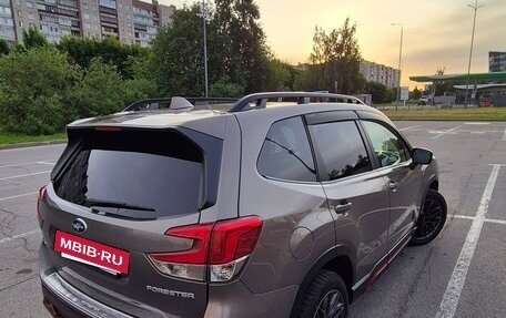 Subaru Forester, 2019 год, 2 999 999 рублей, 7 фотография