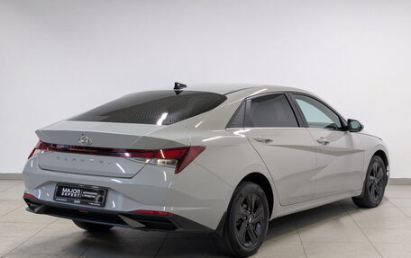 Hyundai Elantra, 2021 год, 1 670 000 рублей, 5 фотография