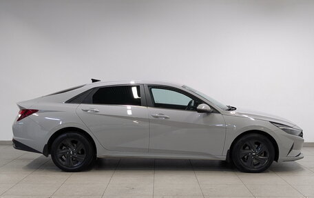 Hyundai Elantra, 2021 год, 1 670 000 рублей, 4 фотография
