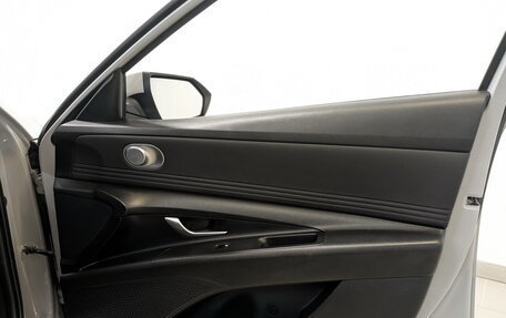 Hyundai Elantra, 2021 год, 1 670 000 рублей, 24 фотография