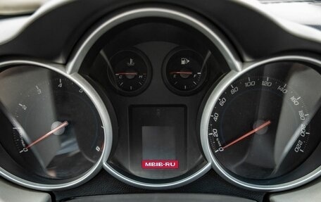 Chevrolet Cruze II, 2011 год, 668 000 рублей, 9 фотография