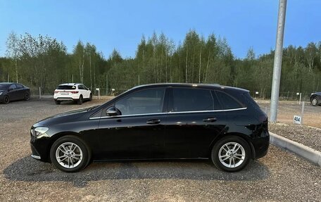 Mercedes-Benz B-Класс, 2019 год, 2 200 000 рублей, 10 фотография