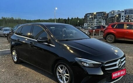 Mercedes-Benz B-Класс, 2019 год, 2 200 000 рублей, 5 фотография