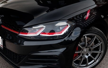 Volkswagen Golf GTI VII, 2018 год, 2 250 000 рублей, 7 фотография
