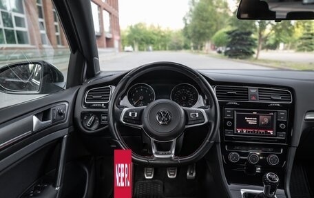 Volkswagen Golf GTI VII, 2018 год, 2 250 000 рублей, 19 фотография