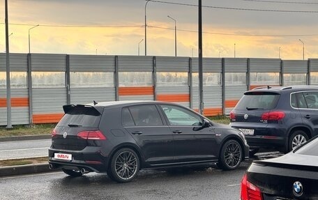 Volkswagen Golf GTI VII, 2018 год, 2 250 000 рублей, 23 фотография