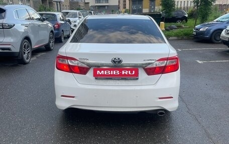 Toyota Camry, 2012 год, 1 350 000 рублей, 4 фотография